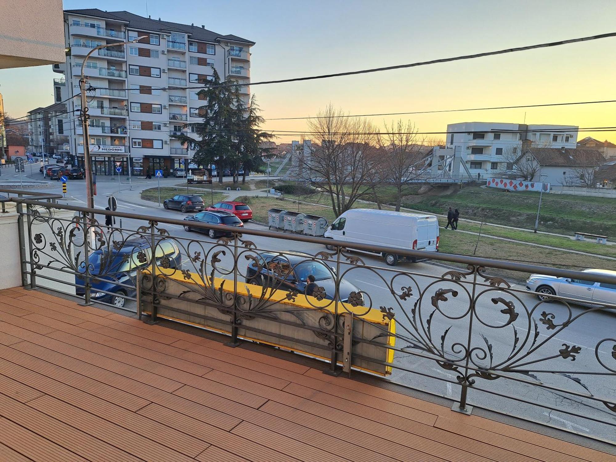 Dina Lux Apartman Jagodina Extérieur photo